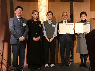 米山奨学生カウンセラー感謝状授与の様子
