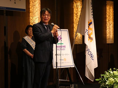 年度末夜間例会の様子