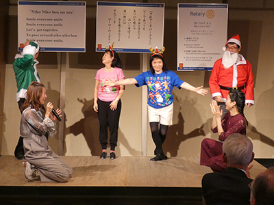 クリスマス夜間例会の様子3