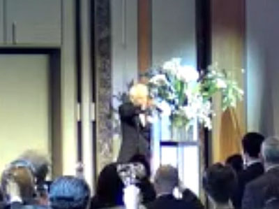 辰野RI前理事の乾杯の様子