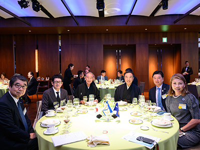 年度末夜間例会の様子1